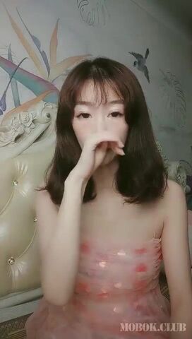 清純甜美系妹子在線網約狼友,此等顏值妳愛了嗎,人看著挺純,沒想到這麼臊